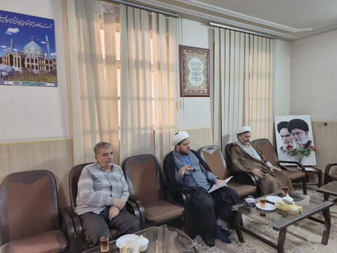 نشست معاونان اجرایی مدارس علمیه منطقه کاشان