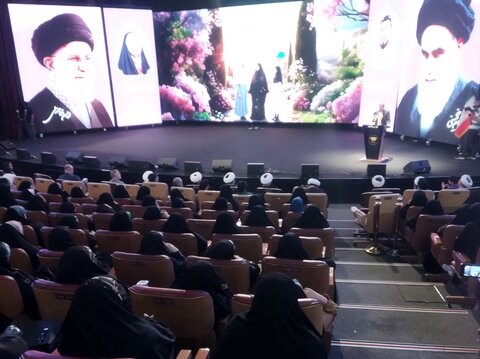 تصاویر/ آیین هم‌عهدی مربیان و خادمین «ستاد شهید آرمان»