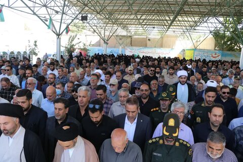 تصاویر مراسم تشییع حجت الاسلام فطرس پدر شهید مهدی فطرس در بروجرد