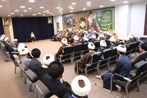 دیدار مسئولان عقیدتی سیاسی نیروی انتظامی و مرزبانی با نماینده ولی فقیه در خوزستان