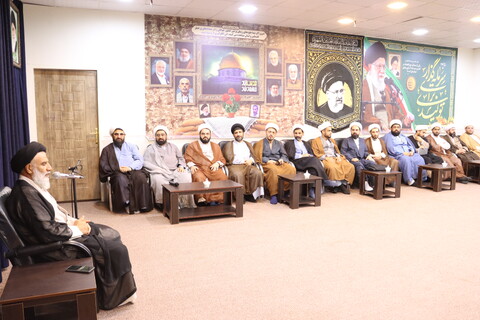 دیدار مسئولان عقیدتی سیاسی نیروی انتظامی و مرزبانی با نماینده ولی فقیه در خوزستان