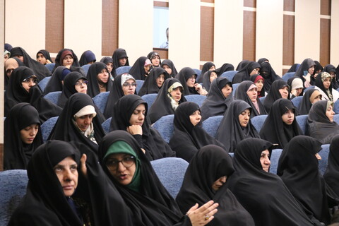 تصاویر/ آیین افتتاحیه سال تحصیلی حوزه علمیه برادران و خواهران استان سمنان با حضور دبیر شورای عالی حوزه های علمیه