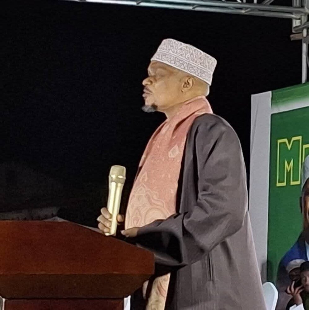 Uzinduzi Rasmi wa Kitabu cha Miaka Kumi ya Mufti wa Tanzania Wafanyika