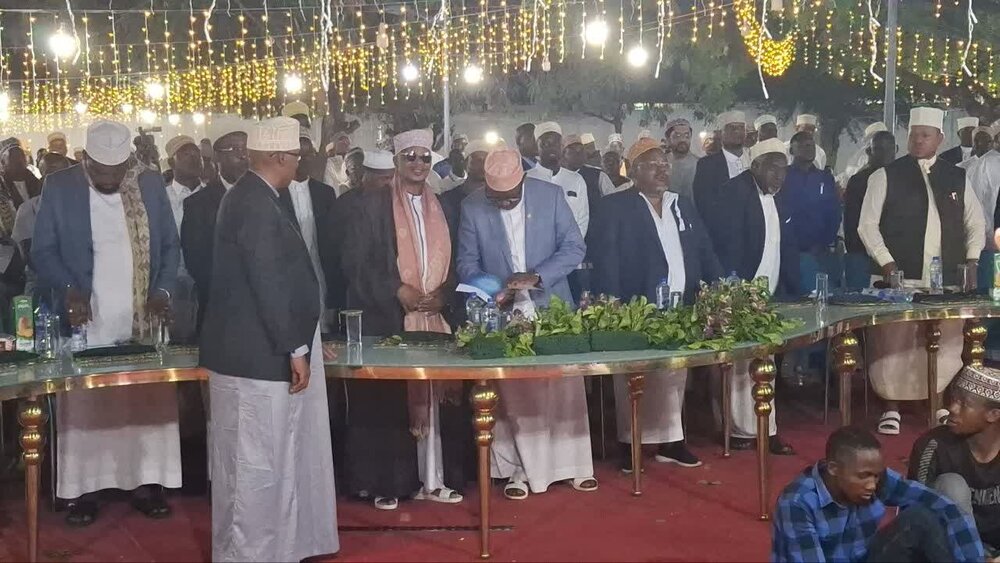 Uzinduzi Rasmi wa Kitabu cha Miaka Kumi ya Mufti wa Tanzania Wafanyika