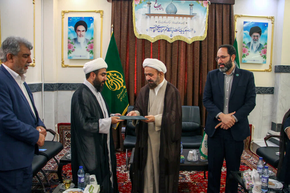 انتصاب مدیر جدید حوزه تولیت آستان مقدس حضرت شاهچراغ(ع)