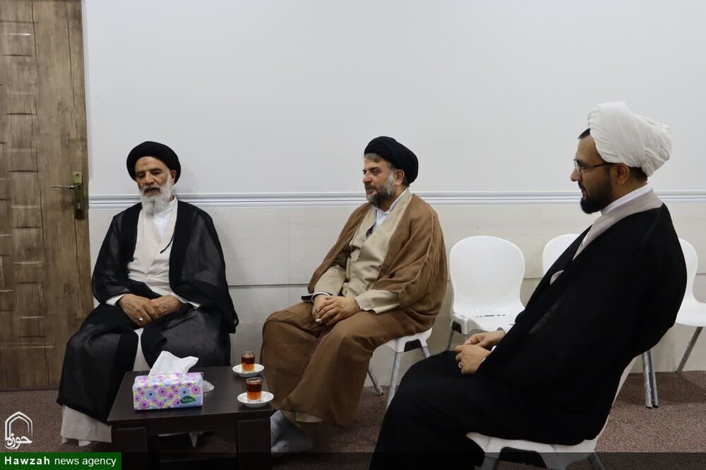 جلسه نهادهای حوزوی به میزبانی نماینده ولی فقیه در خوزستان