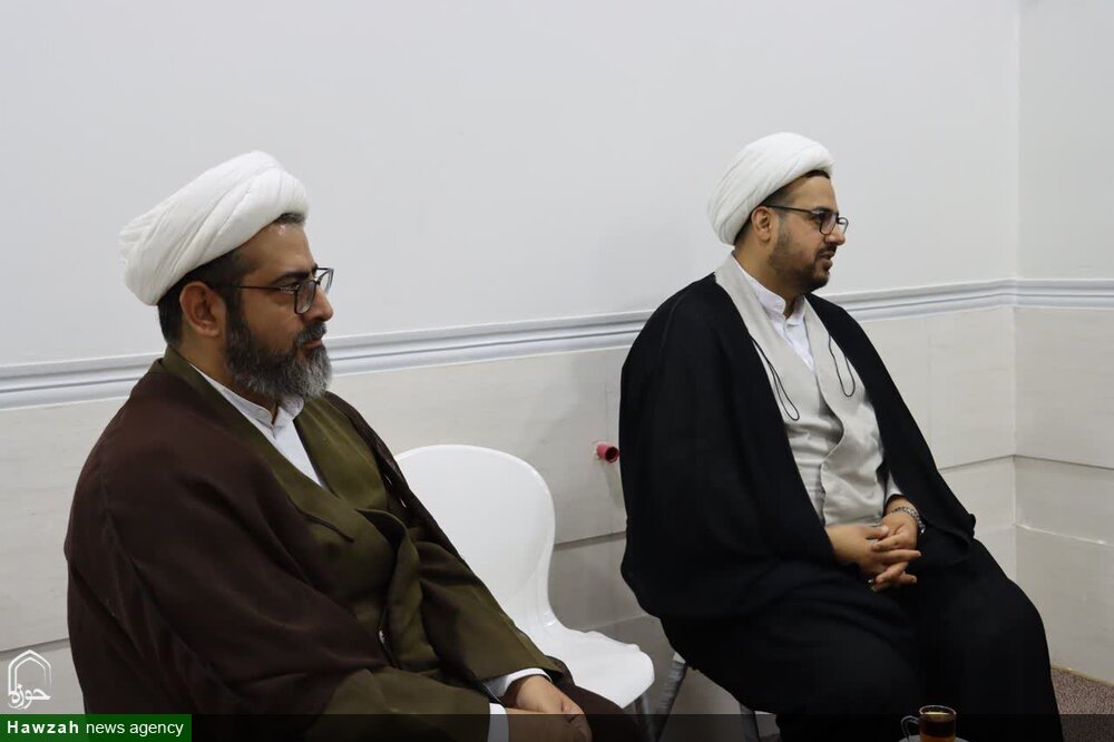 جلسه نهادهای حوزوی به میزبانی نماینده ولی فقیه در خوزستان