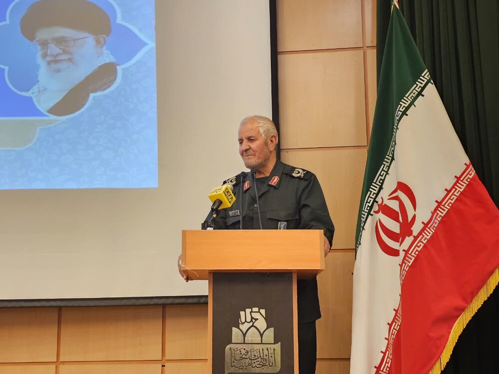 حفظ امنیت روانی جامعه از رسالت‌های خبرنگاران است+ عکس