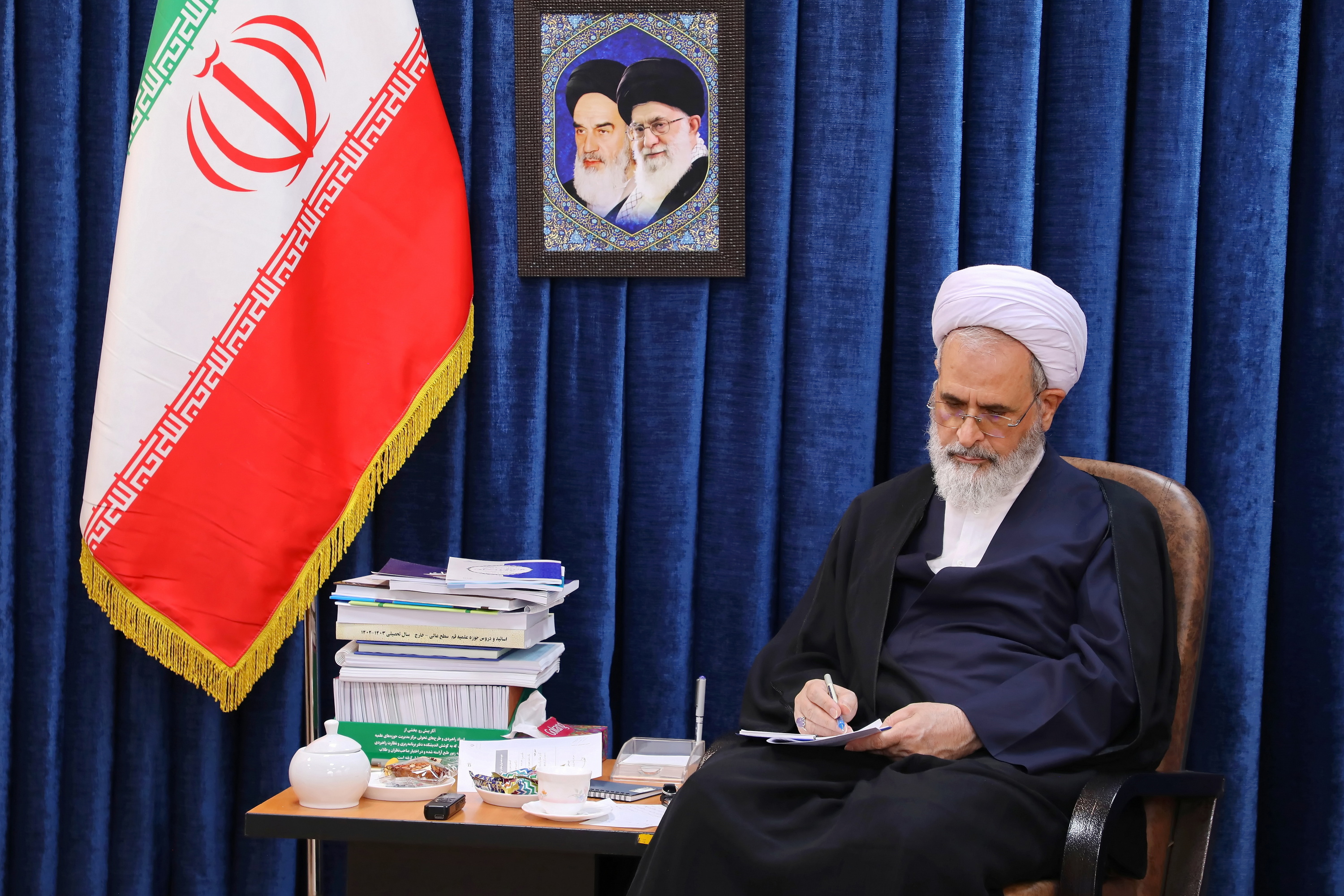 Message de condoléances de l'Ayatollah Arafi suite au décès de l'épouse de l'Autorité suprême, l'Ayatollah Sistani