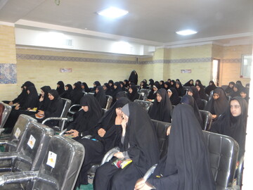 تصاویر/ افتتاحیه سال تحصیلی با حضور مدیر حوزه های علمیه خواهران کشور در اراک