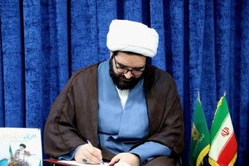 هفته دفاع مقدس نماد عزت، استقلال و مقاومت ملت ایران است