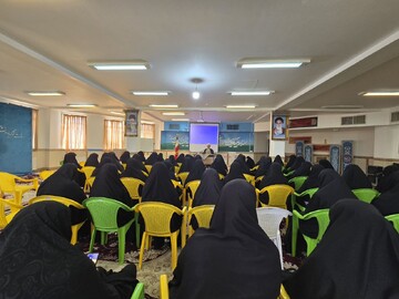 برگزاری مراسم آغاز سال تحصیلی در مدرسه علمیه الزهراء (س) شهرستان شوش