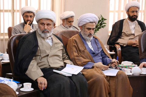 تصاویر/ جلسه شورای معاونین حوزه های علمیه با آیت الله اعرافی