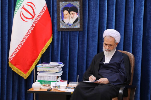 تصاویر/ جلسه شورای معاونین حوزه های علمیه با آیت الله اعرافی