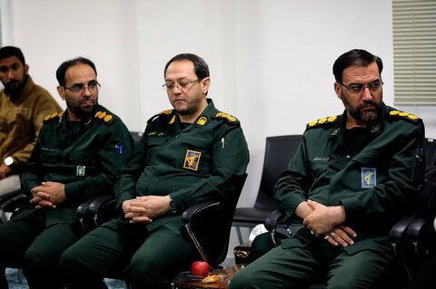تصاویر/ دیدار  فرمانده سپاه شهدا آذربایجان غربی  و  جمعی از فرماندهان نیروهای مسلح استان آذربایجان غربی با نماینده ولی فقیه در استان