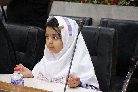 مراسم پاسداشت مقام فرزندان شهدا در آستانه بازگشایی مدارس اهواز