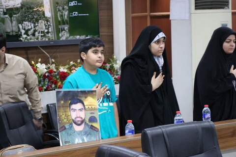 مراسم پاسداشت مقام فرزندان شهدا در آستانه بازگشایی مدارس اهواز