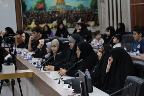 مراسم پاسداشت مقام فرزندان شهدا در آستانه بازگشایی مدارس اهواز