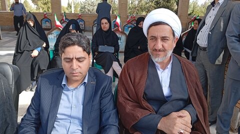 تصاویر/ برگزاری صبحگاه مشترک به مناسبت هفته دفاع مقدس در شهر ماهان