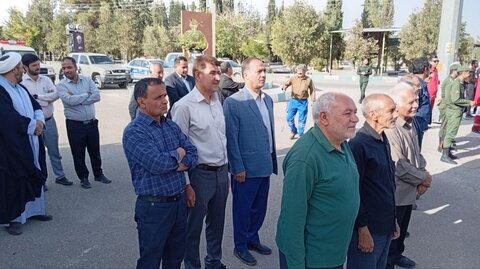 تصاویر/ برگزاری صبحگاه مشترک به مناسبت هفته دفاع مقدس در شهر ماهان