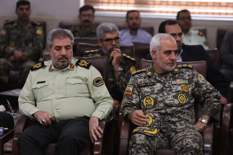 تصاویر / دیدار فرماندهان نظامی و انتظامی استان با نماینده ولی فقیه در استان همدان