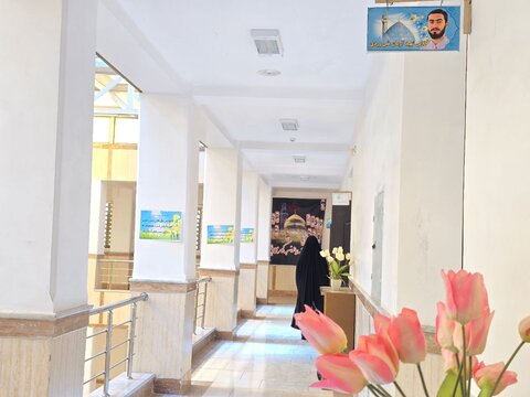 بازدید مدیر حوزه علمیه خواهران استان یزد  از مدرسه علمیه حضرت زینب (س) یزد