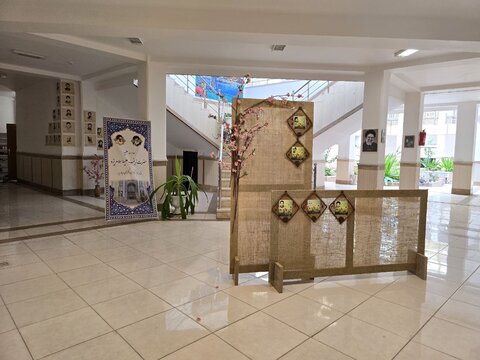 بازدید مدیر حوزه علمیه خواهران استان یزد  از مدرسه علمیه حضرت زینب (س) یزد
