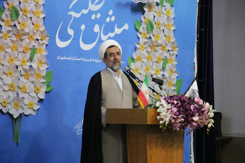 تصاویر|دوره میثاق طلبگی حوزه علمیه اصفهان