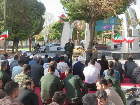 تصاویر/تجدید عهد با شهدای گمنام در طلیعه هفته دفاع مقدس در اراک