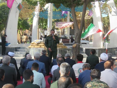 تصاویر/تجدید عهد با شهدای گمنام در طلیعه هفته دفاع مقدس در اراک