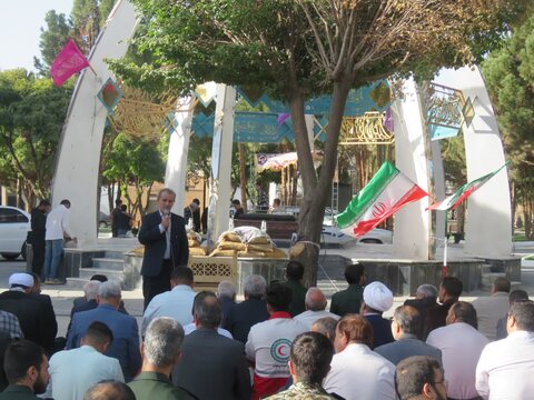 تصاویر/تجدید عهد با شهدای گمنام در طلیعه هفته دفاع مقدس در اراک