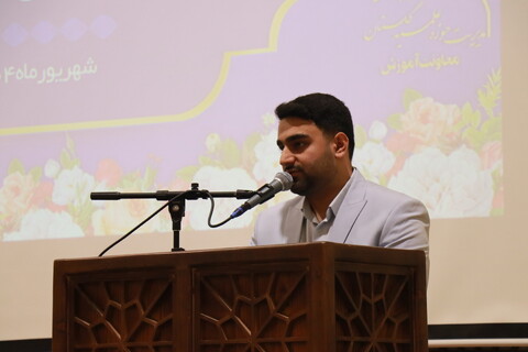 دیدار کادر مدارس با آیت الله شب زنده دار