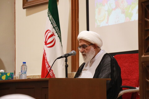 دیدار کادر مدارس با آیت الله شب زنده دار