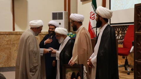 دیدار کادر مدارس با آیت الله شب زنده دار