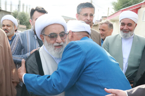 افتتاحیه انبارالوم