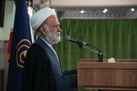 فیلم / مراسم آیین آغاز سال تحصیلی جدید حوزه علمیه خواهران استان تهران