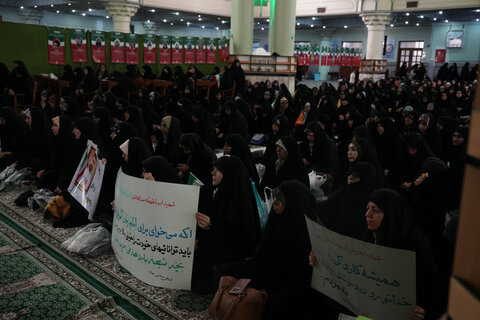 فیلم / مراسم آیین آغاز سال تحصیلی جدید حوزه علمیه خواهران استان تهران