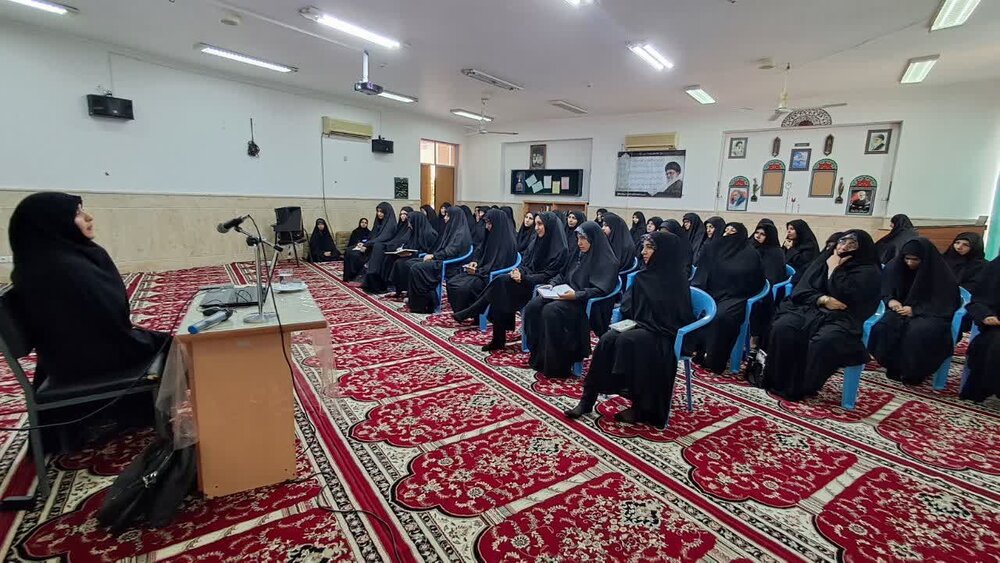 برگزاری نشست «مدیریت زمان» در مدرسه علمیه اردکان