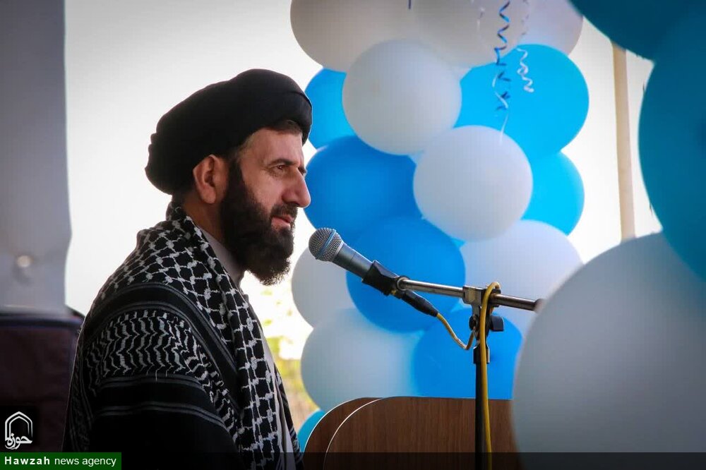 تأکید امام جمعه گرمسار بر الگوگیری دانش‌آموزان از شهدا در آستانه سال تحصیلی