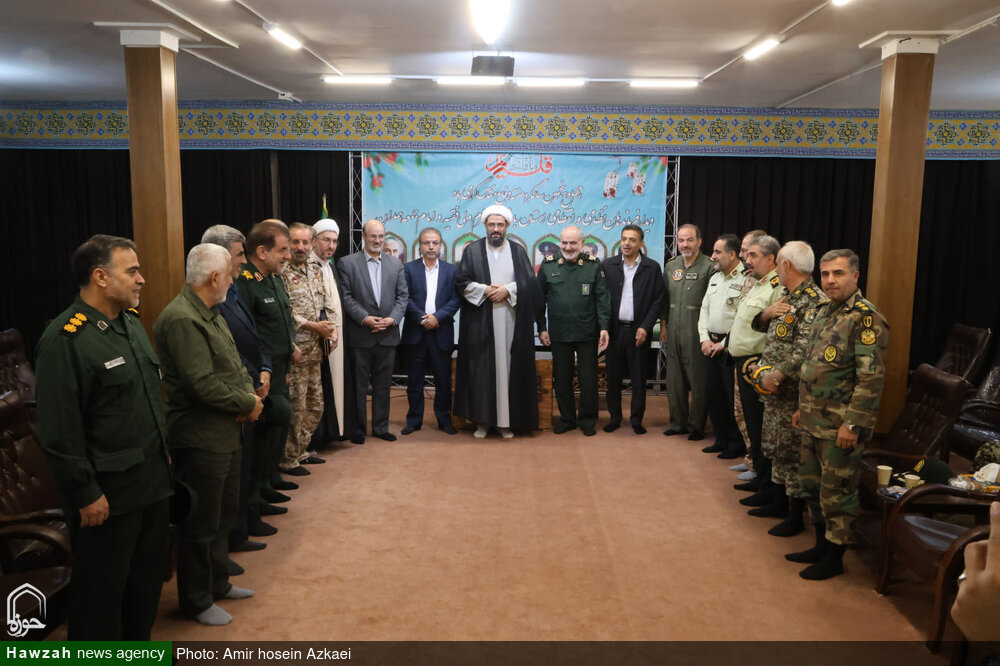 تصاویر / دیدار فرماندهان نظامی و انتظامی استان با نماینده ولی فقیه در استان همدان