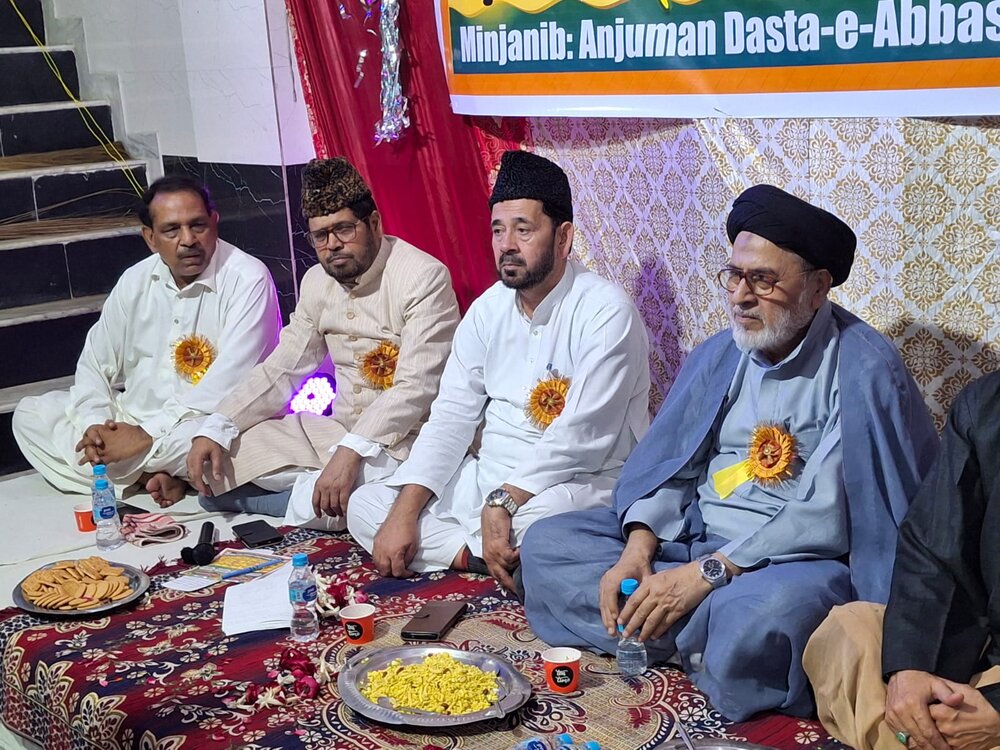 دہلی؛ انجمنِ دستہ عباسیہ (رجسٹرڈ) کے تحت جشنِ ولادتِ رسولِ اکرم کا شاندار انعقاد: رسولِ خدا نے اپنے اخلاقِ حسنہ اور کردارِ عظیم کے ذریعے دینِ اسلام کو عام کیا، مقررین