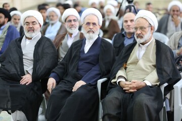 تصاویر/ طلیعه سال تحصیلی جدید حوزه‌ علمیه میبد با حضور آیت‌الله اعرافی