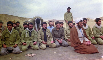 طنز جبهه | شوخی با نماز جماعت ممنوع!