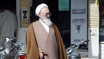 چرا امام زمان (عج) را «خلیفه‌الله» و «ولیّ‌الله اعظم» می‌خوانند؟