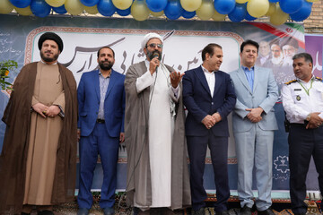 تصاویر/ حضور مدیر حوزه علمیه استان تهران در مراسم بازگشایی مدرسه دخترانه والعصر