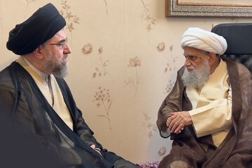 امام جمعه لارستان با آیت الله کریمی جهرمی دیدار کرد