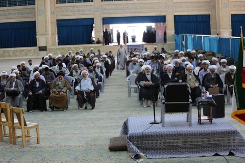 طلیعه سال تحصیلی جدید حوزه‌ علمیه میبد با حضور آیت‌الله اعرافی