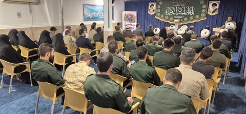 تصاویر / تجدید میثاق امام جمعه آبیک ومسئولین با شهدا