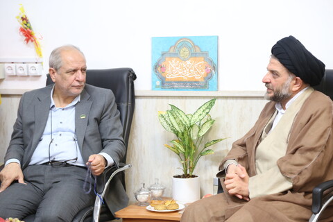 تصاویر/تقویت همکاری‌های علمی و پژوهشی میان دانشگاه شهید چمران اهواز و حوزه علمیه خوزستان