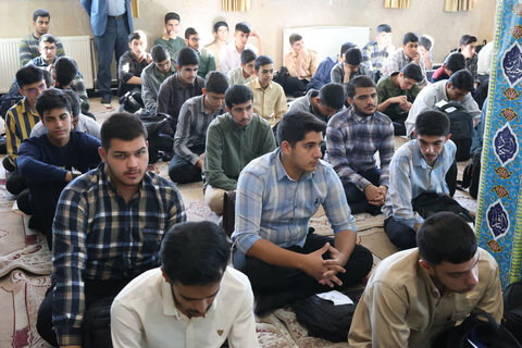 تصاویر/ آغاز سال تحصیلی با حضور نماینده ولی‌فقیه در چهارمحال و بختیاری